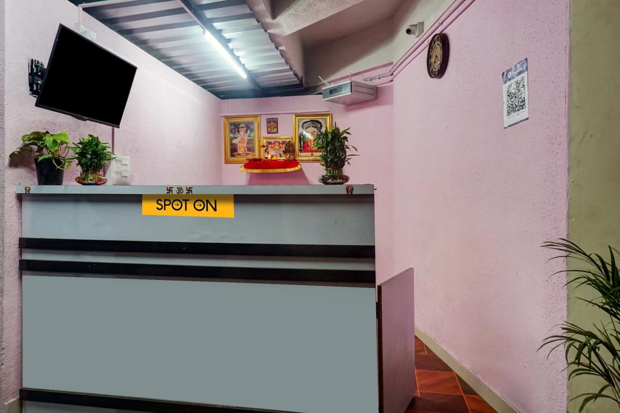 Spot On Samadhan Lodge بونة المظهر الخارجي الصورة